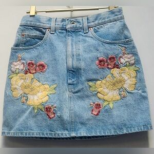 Gucci Embroidered Mini Jean Skirt